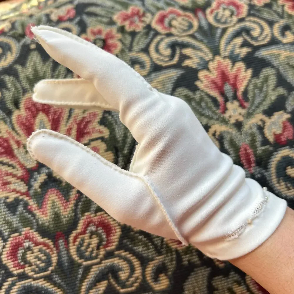 Vintage 1950s White Cotton Dress Gloves Pearl Detail Formal Church Mid Century